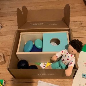 Lovevery The Thinker Box